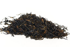 Китайский красный чай Цзинь Цзюнь Мэй ("Золотые брови")