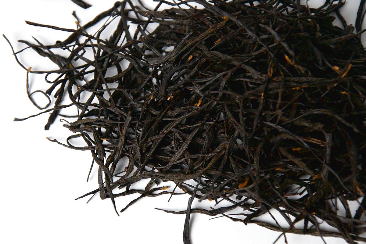 Красный юньнаньский чай Баошань Мэй Чжань