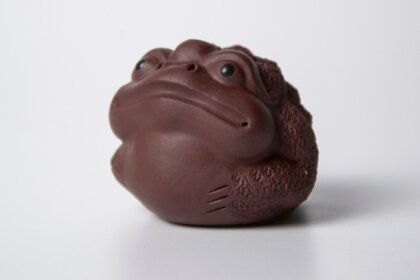 Чайная фигурка Жаба, глина