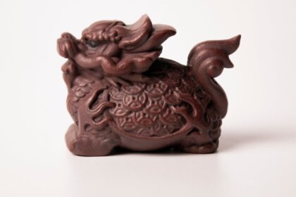 Глиняная фигурка для чайной церемонии