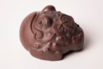 Чайная фигурка "Жан Чу", фиолетовая глина