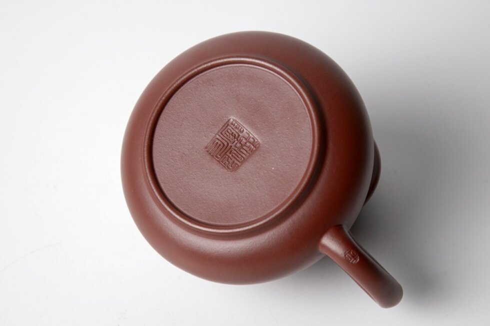 Чайник из исинской глины Чжу Ни, 150 мл.