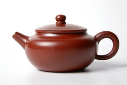 Чайник из исинской глины Хун Ни, 180 мл.