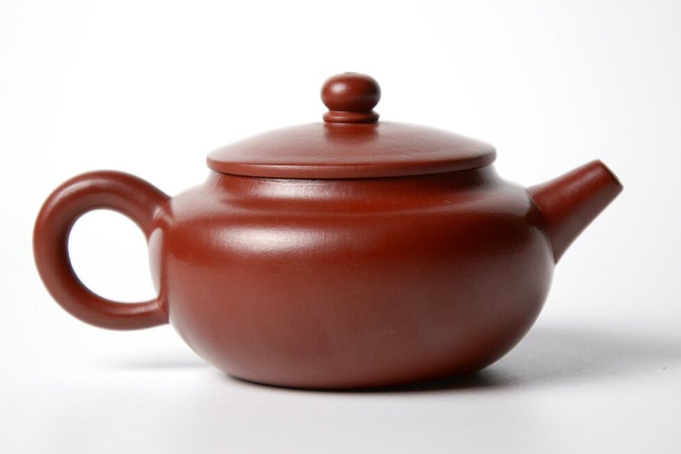 Чайник из исинской глины Хун Ни, 180 мл.