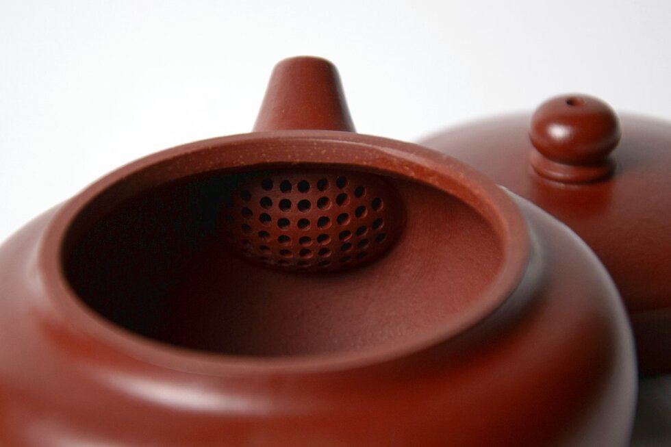 Чайник из исинской глины Хун Ни, 180 мл.