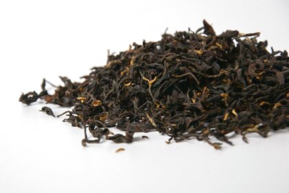 Красный тайваньский чай Цзинь Сюань Хун Ча