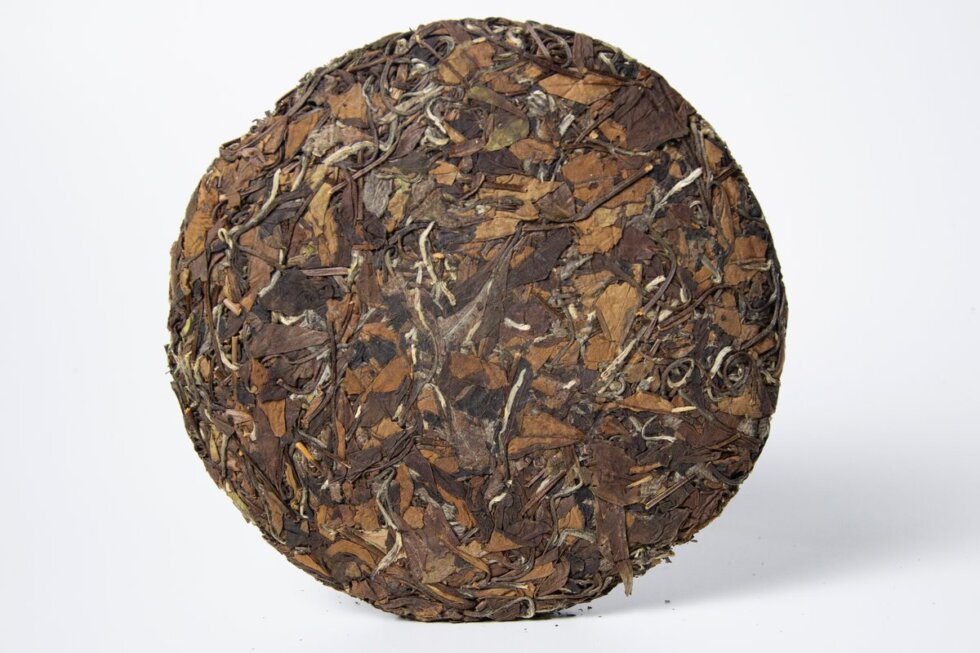 Выдержанный белый чай Фулун Шоу Мэй, 2021 год