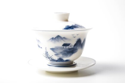 Гайвань из фарфора, ручная роспись, 210 мл.