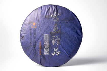 Выдержанный шу пуэр Гунтин Чжэньпин от Гу И, 2012 год