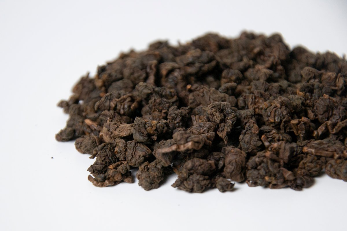 Выдержанный тайваньский улун Лао Ча Ван, 1990-х годов, Золотая медаль Выдержанный тайваньский улун Лао Ча Ван, 1990-х годов, Золотая медаль