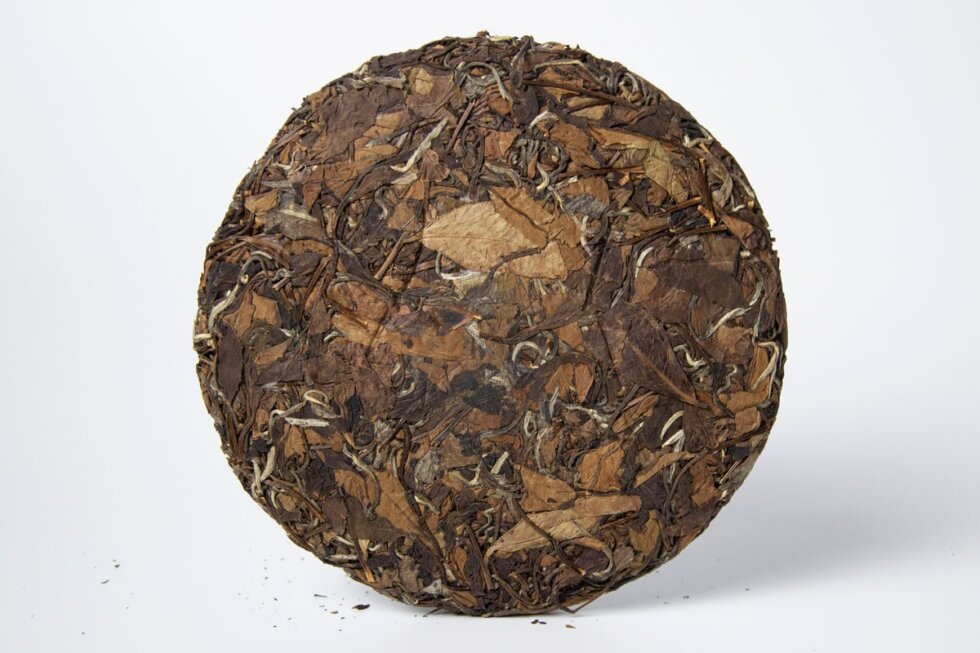 Выдержанный белый чай Лао Шоу Мэй 2017 года