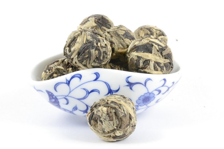 Лун Чжу Юэ Гуан Бай «Жемчужины Белый лунный свет» • TeaShop.by
