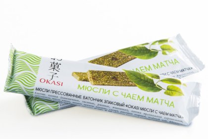 Злаковый батончик с чаем матча