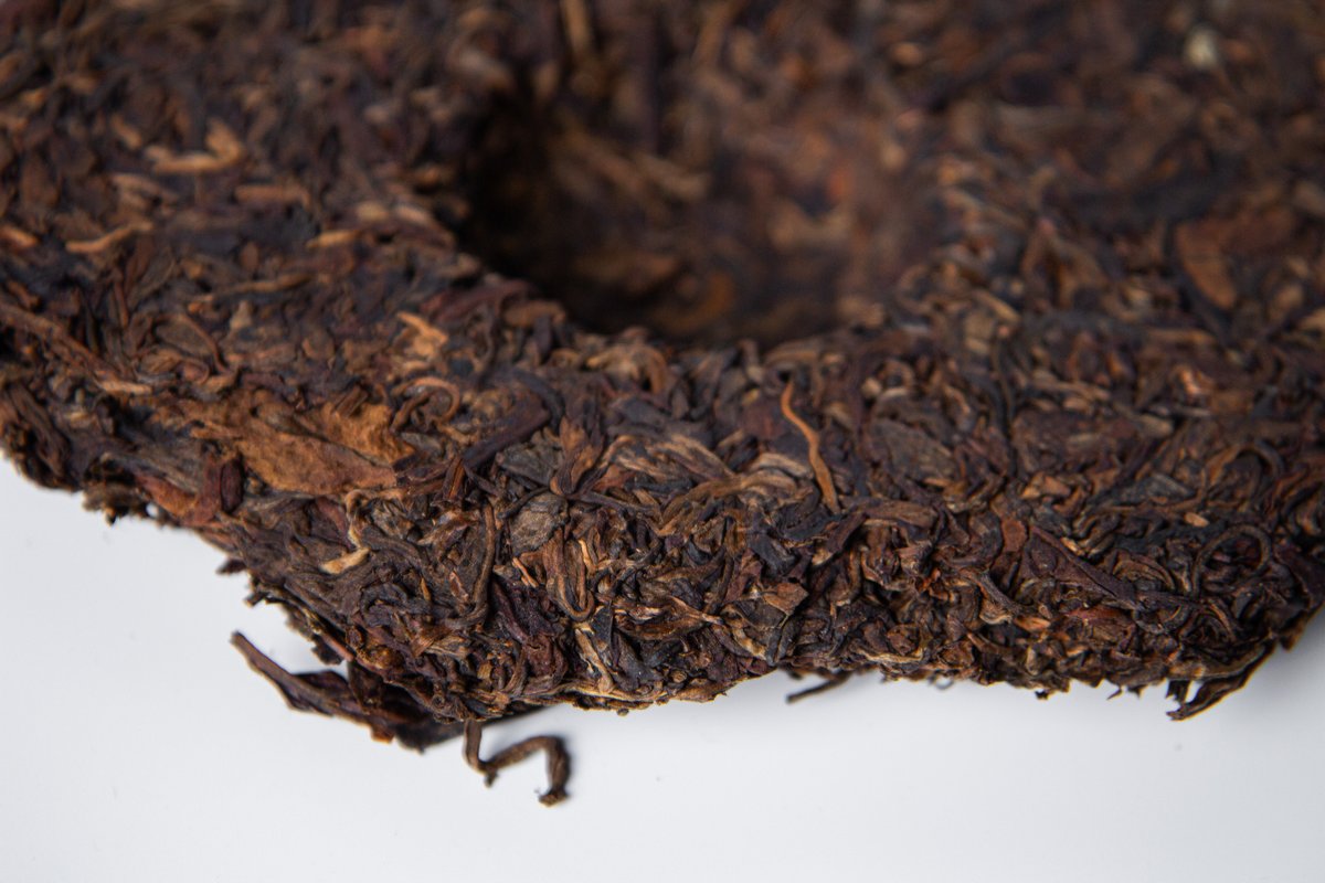 Выдержанный шен пуэр Паша Чжун Чжай Гу Шу, 357 гр., 2000-е годы