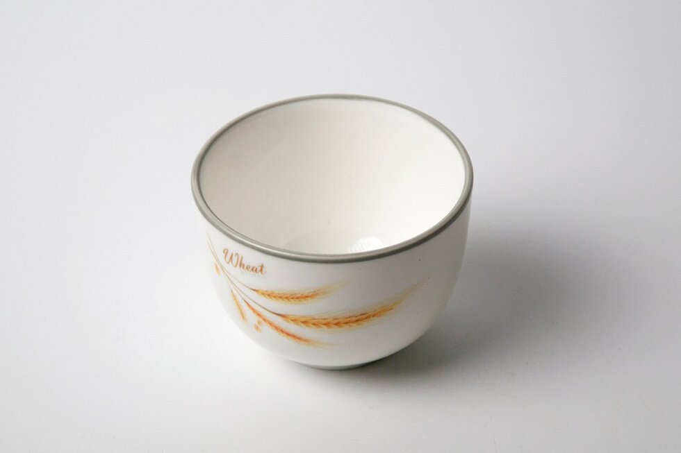 Фарфоровая пиала для чая, 120 мл.