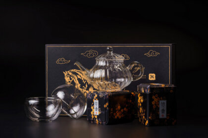 Подарочный набор (2 чая, чайник, 2 пиалы) D8