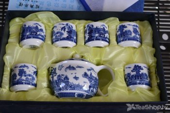 Сервиз чайный на 6 персон