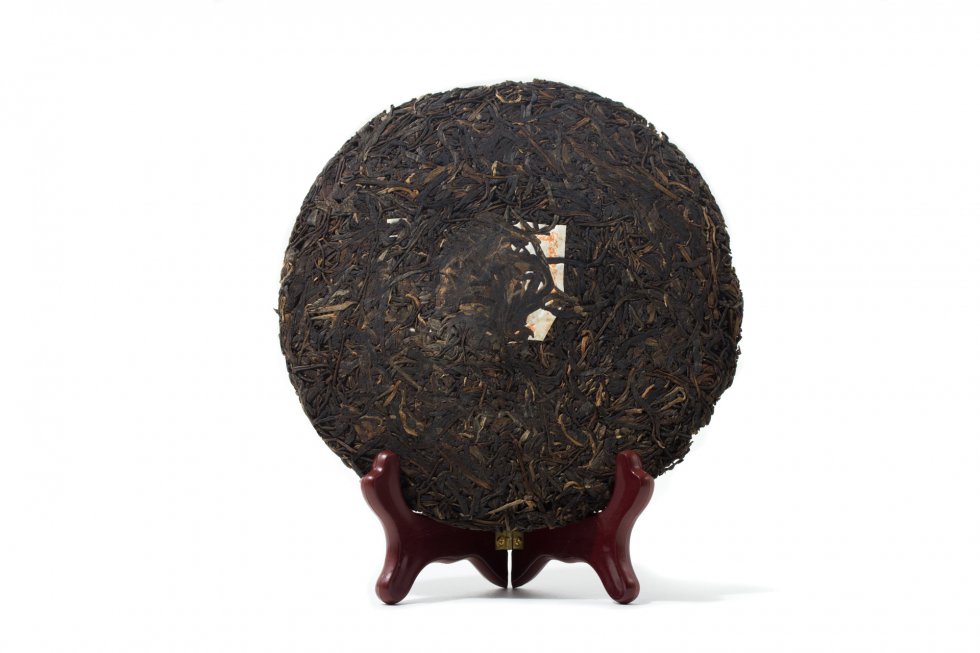 Выдержанный шен пуэр от ф-ки Линьцан, 2002 г., 357 гр.