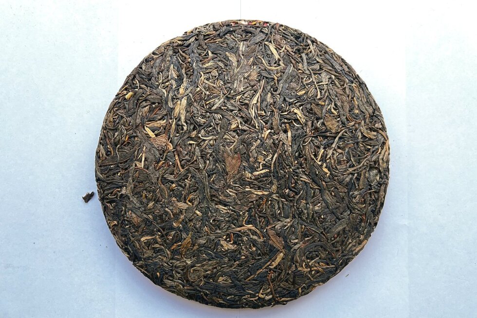 Выдержанный шен пуэр "Весенний Баньчжан", 2009 год, 500 гр.