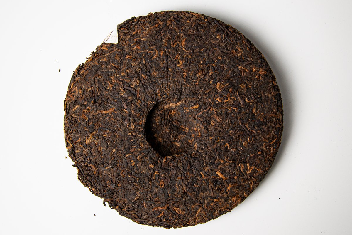 Выдержанный шу пуэр Лаоманьэ Баньчжан "Впечатление", 2012 год, 357 гр.