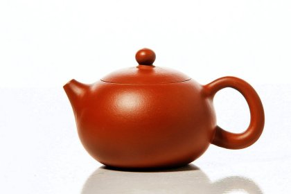 Чайник из исинской глины Цзы Ни