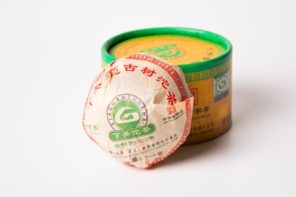 Выдержанный шен пуэр Сягуань Цзинмай То Ча, 100 гр., 2012 год